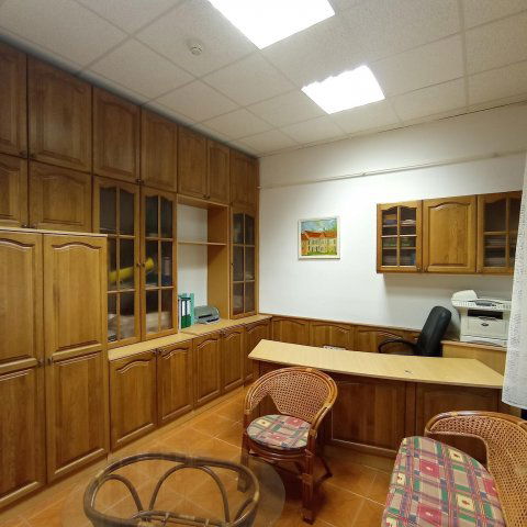 Eladó üzlethelyiség, Nyíregyházán 55 M Ft, 7 szobás