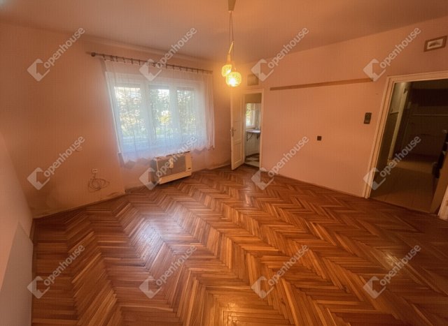 Eladó téglalakás, Tégláson 28.8 M Ft, 1+1 szobás