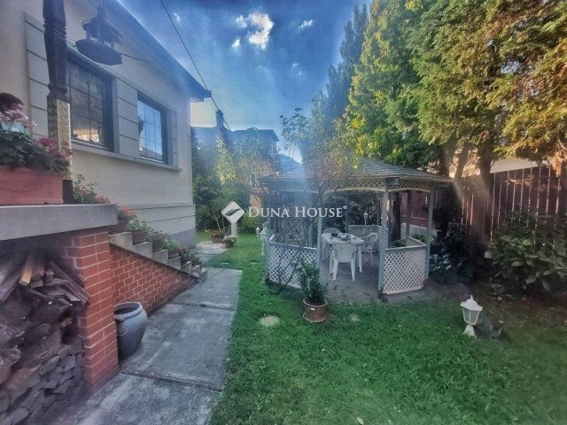 Eladó családi ház, Budapesten, X. kerületben 170 M Ft, 4 szobás