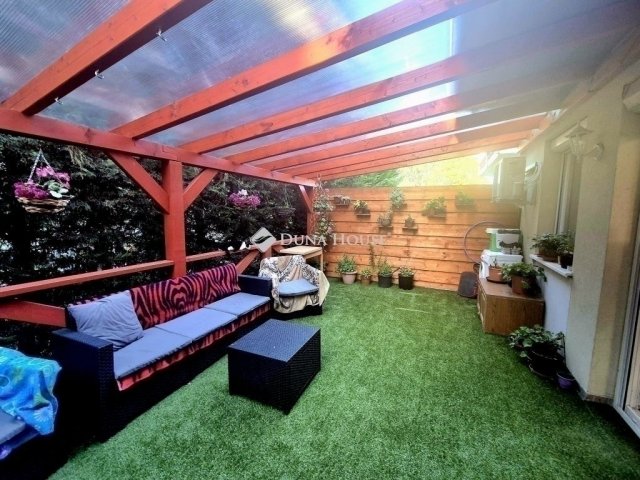 Eladó sorház, Üllőn 124.8 M Ft, 2 szobás / költözzbe.hu