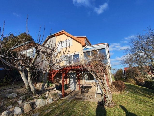 Eladó ikerház, Velencén 119.5 M Ft, 4 szobás