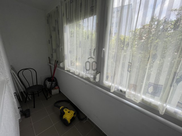 Eladó téglalakás, Pétfürdőn 35.5 M Ft, 2 szobás