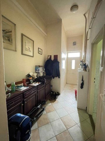 Eladó téglalakás, Győrött 63 M Ft, 2 szobás