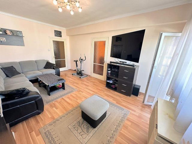 Eladó téglalakás, Budapesten, XIII. kerületben, Borbély utcában