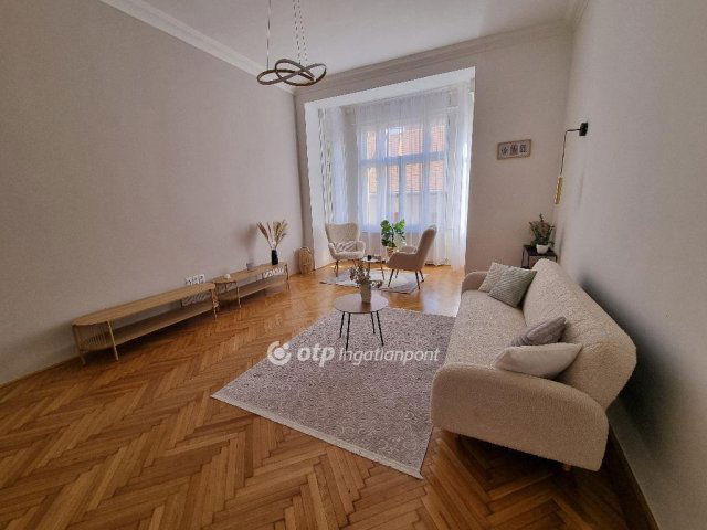 Eladó téglalakás, Budapesten, II. kerületben 115.9 M Ft