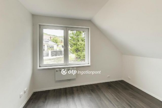 Eladó családi ház, Gyenesdiáson 139 M Ft, 4+1 szobás