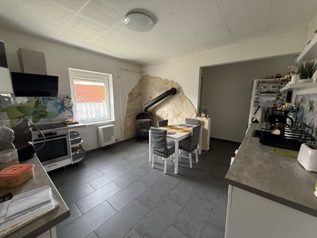 Eladó családi ház, Pákán 23 M Ft, 2 szobás