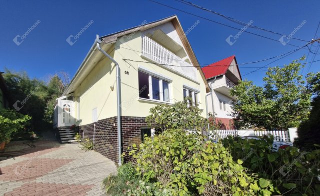 Eladó családi ház, Kaposváron 74.5 M Ft, 4 szobás