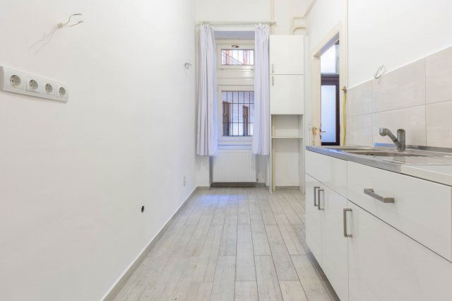 Eladó téglalakás, Budapesten, IX. kerületben 95 M Ft, 2 szobás