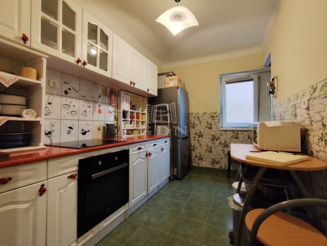 Eladó téglalakás, Kiskunfélegyházán 36 M Ft, 2 szobás