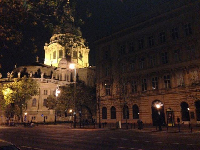 Kiadó téglalakás, albérlet, V. kerületben, Bajcsy-Zsilinszky úton