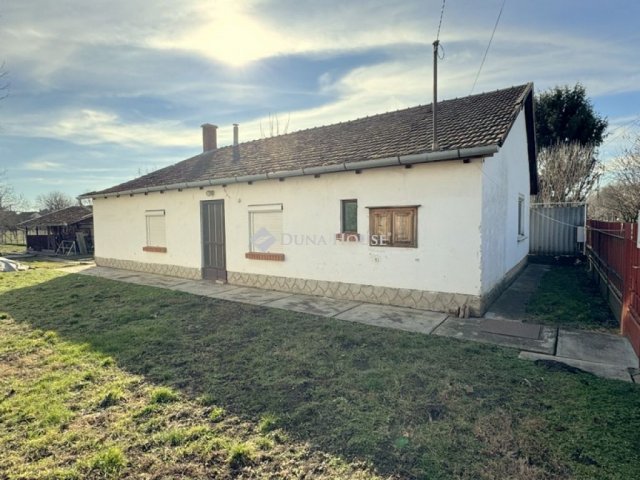 Eladó családi ház, Szabadkígyóson 19.9 M Ft, 3 szobás
