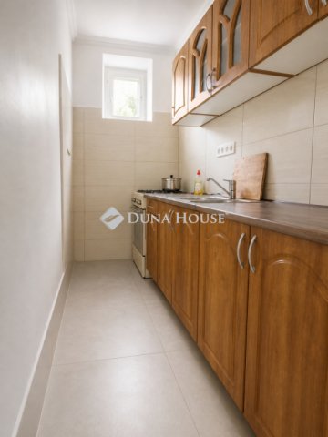 Eladó családi ház, Pilisen 42 M Ft, 2 szobás