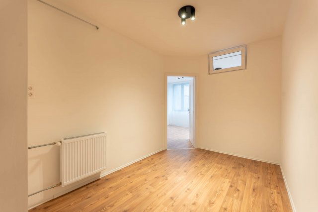 Eladó téglalakás, Budapesten, II. kerületben, Fazekas utcában