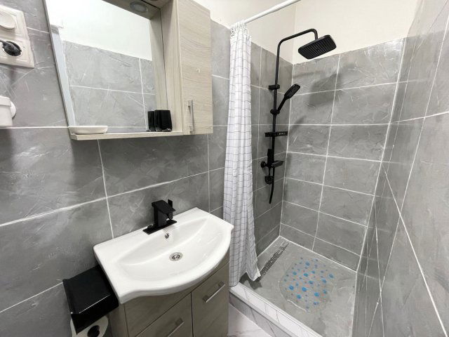 Kiadó családi ház, albérlet, Debrecenben 195 E Ft / hó