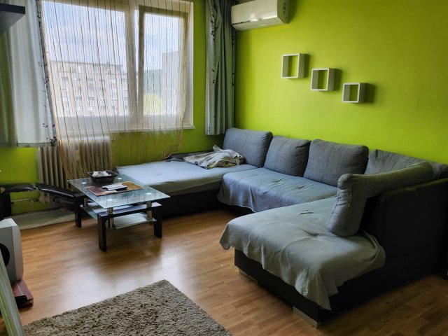 Kiadó panellakás, albérlet, Miskolcon, Aba utcában 100 E Ft / hó