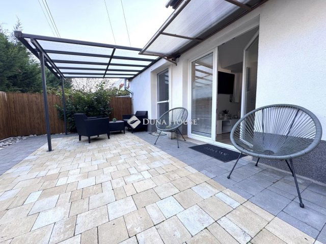 Eladó téglalakás, Harkányban 55 M Ft, 3 szobás