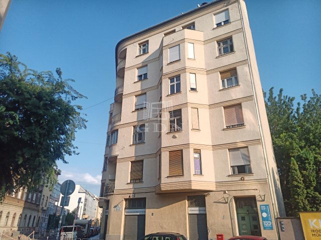 Eladó téglalakás, Budapesten, VIII. kerületben 69.7 M Ft