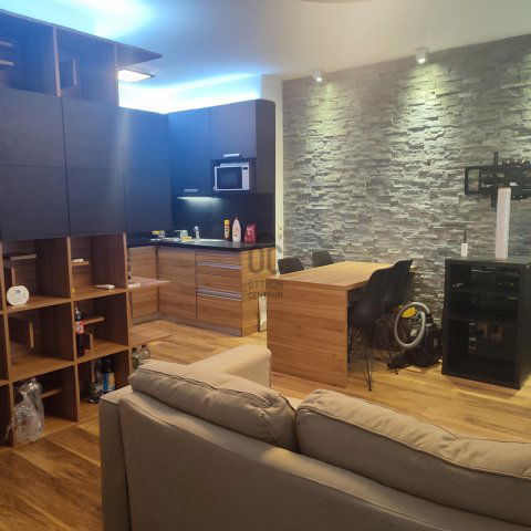 Kiadó téglalakás, albérlet, II. kerületben, Kacsa utcában