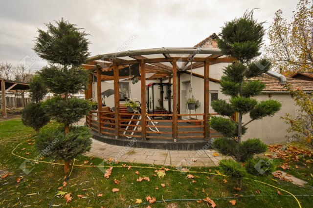 Eladó családi ház, Domaszéken 94.99 M Ft, 4 szobás