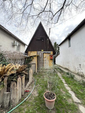 Eladó nyaraló, Bogyiszlón 15 M Ft, 2 szobás
