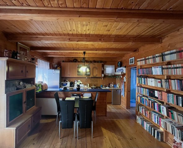 Eladó családi ház, Szigetszentmiklóson 125 M Ft, 6 szobás