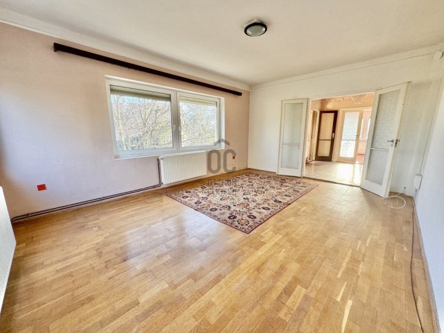 Eladó családi ház, Bugyin 69.9 M Ft, 6 szobás