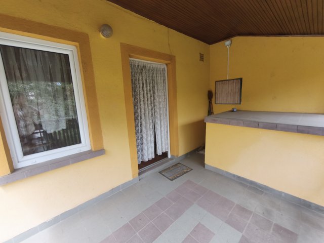 Eladó családi ház, Szentistvánon 34.9 M Ft, 3 szobás