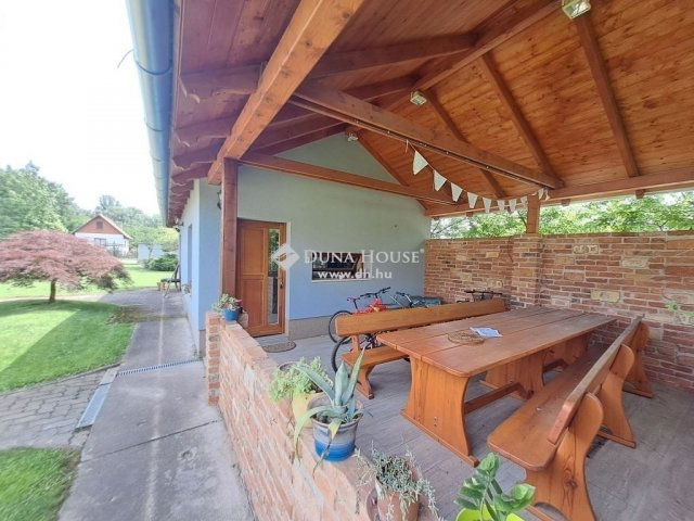 Eladó családi ház, Kecskeméten 149 M Ft, 5 szobás