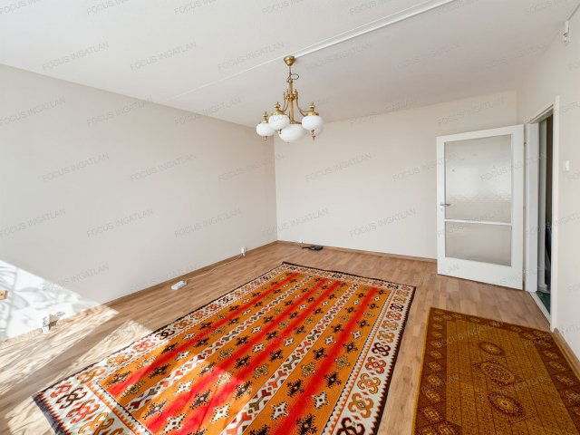 Kiadó panellakás, albérlet, Kecskeméten 130 E Ft / hó, 2 szobás