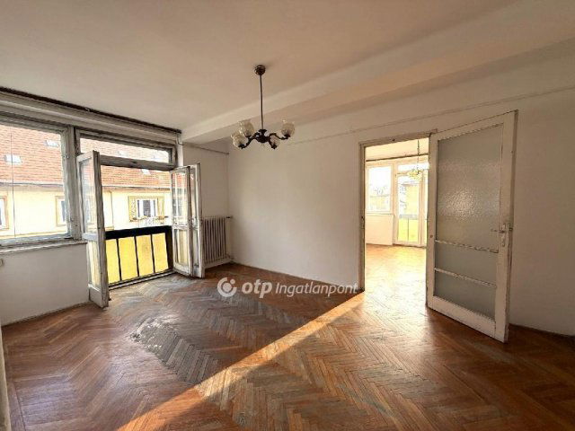 Eladó téglalakás, Budapesten, XIII. kerületben 85.2 M Ft