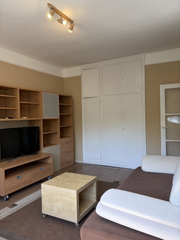 Kiadó panellakás, albérlet, XIV. kerületben, Ungvár utcában