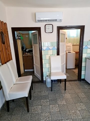 Eladó családi ház, Újfehértón 37 M Ft, 3 szobás