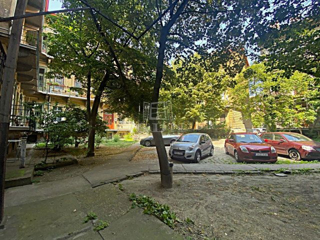 Eladó üzlethelyiség, Budapesten, VIII. kerületben 21.9 M Ft