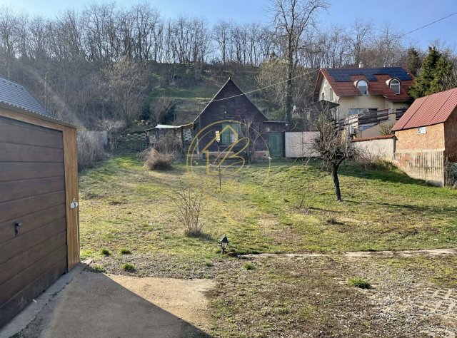 Eladó telek, Pécsett 15.5 M Ft / költözzbe.hu