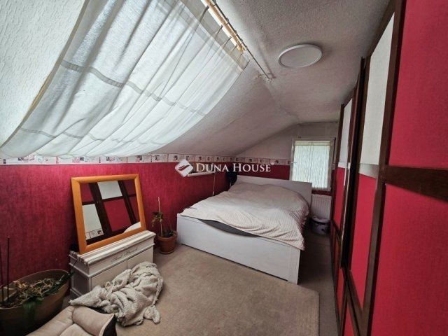 Eladó családi ház, Érden 98 M Ft, 3+2 szobás