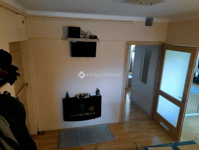 Eladó téglalakás, Budapesten, XVI. kerületben 85 M Ft, 3 szobás