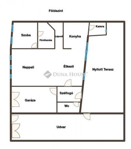 Eladó családi ház, Baján 98.6 M Ft, 4+2 szobás
