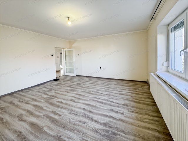 Eladó családi ház, Helvécián 55 M Ft, 2 szobás