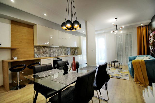 Kiadó sorház, albérlet, Debrecenben 595 E Ft / hó, 4 szobás