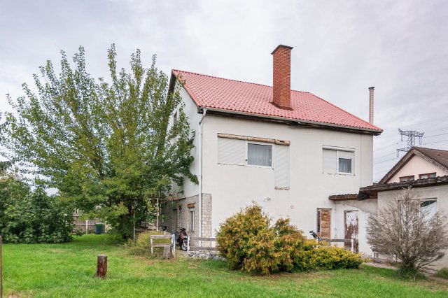 Eladó családi ház, Mályin, Előd utcában 45.5 M Ft, 5 szobás
