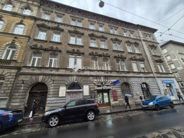 Eladó téglalakás, Budapesten, VII. kerületben 84.9 M Ft