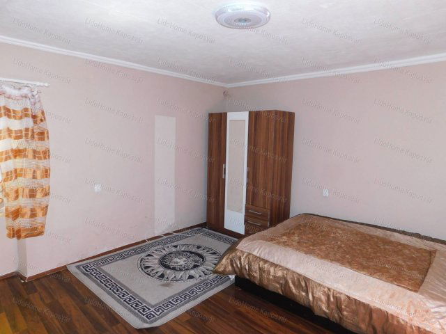 Eladó családi ház, Kaposváron 25.9 M Ft, 4 szobás