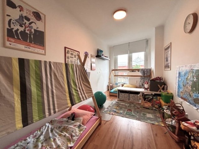 Eladó téglalakás, Pécsett, Rákóczi úton 67.9 M Ft, 3 szobás