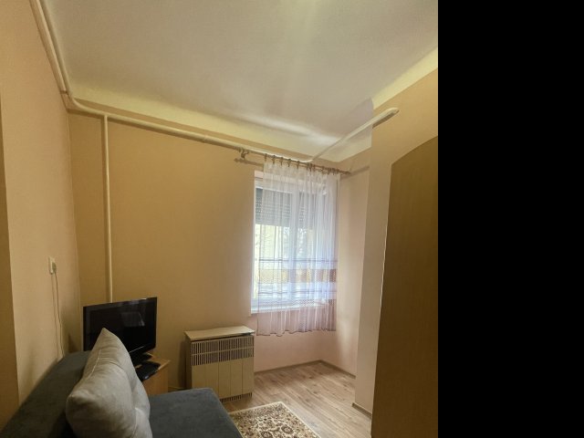 Eladó téglalakás, Pécsett 31.8 M Ft, 2 szobás