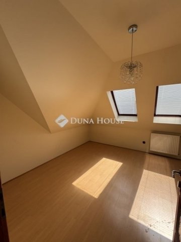 Eladó családi ház, Görcsönyben 79.9 M Ft, 4 szobás