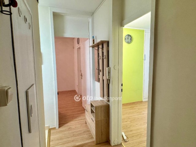 Eladó panellakás, Székesfehérvárott 51 M Ft, 2+1 szobás