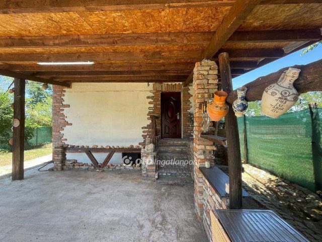 Eladó családi ház, Hajdúsámsonon 27.5 M Ft, 1 szobás