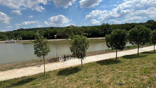 Eladó téglalakás, Budapesten, XI. kerületben 90 M Ft, 2 szobás