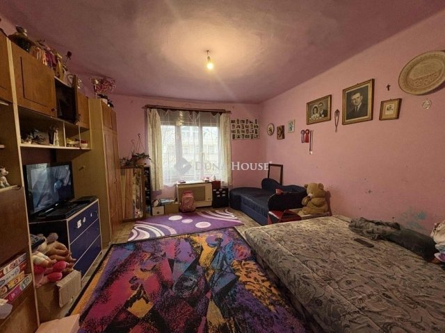 Eladó családi ház, Dabason 27 M Ft, 1 szobás